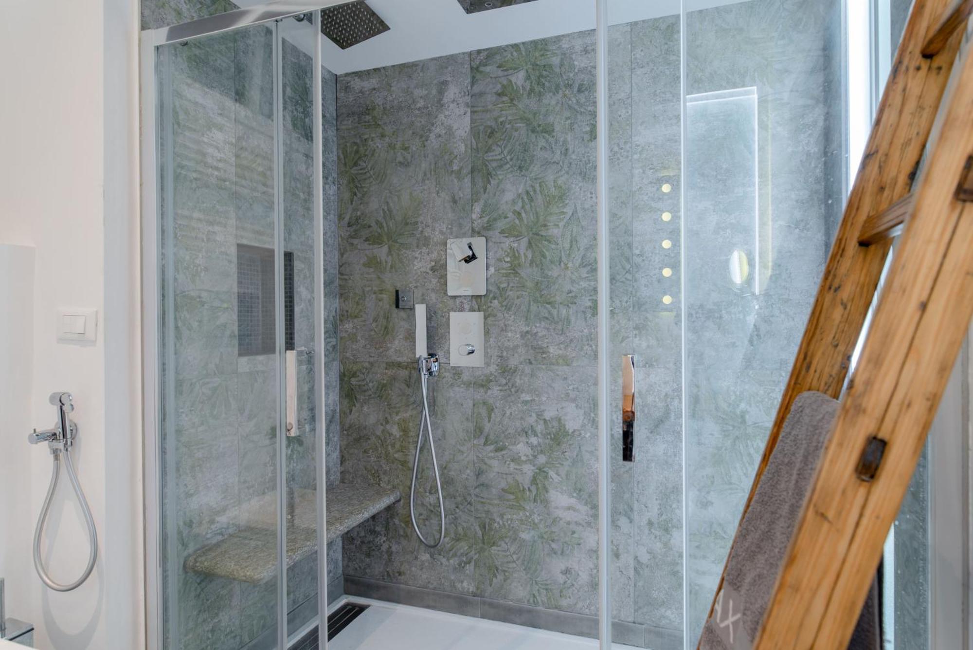 Suite & Queen Apartments Turin Extérieur photo